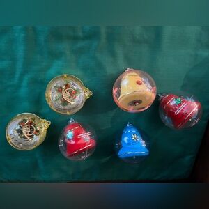 Six VTG Jewel Brite ornaments 4 bells in plastic balls, 2 French horns diorama.